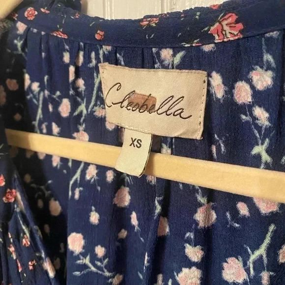 Cleobella Bell Sleeve Rose Patterned Blouse - Picture 12 of 14